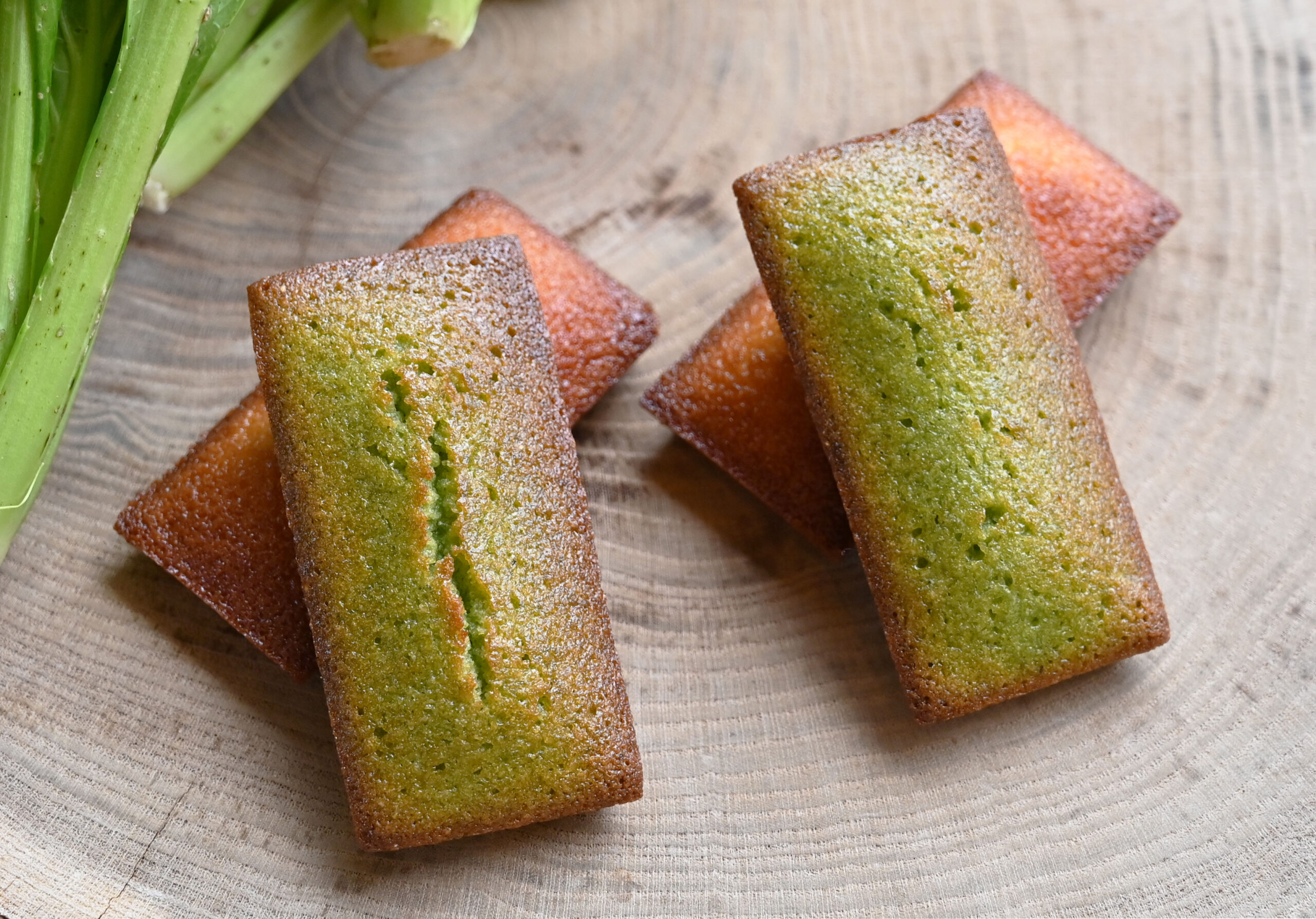 小松菜のフィナンシェ